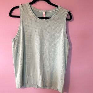 Athleta In motion tank size large